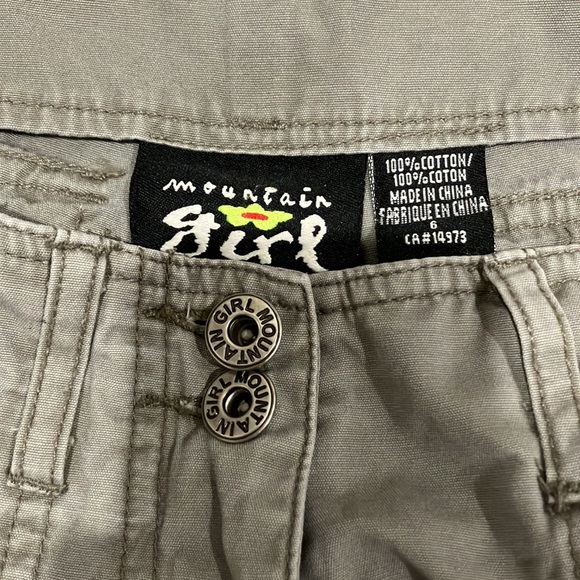 Mountain Girl Cargo Pants - Picture 2 of 4